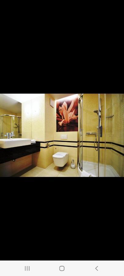 Apartament 2 Pokojowy Prywatny Z Aneksem Kuchennym W Hotelu Diva Kolobrzeg Ngoại thất bức ảnh