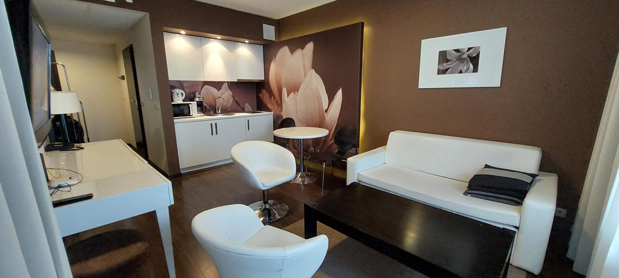 Apartament 2 Pokojowy Prywatny Z Aneksem Kuchennym W Hotelu Diva Kolobrzeg Ngoại thất bức ảnh